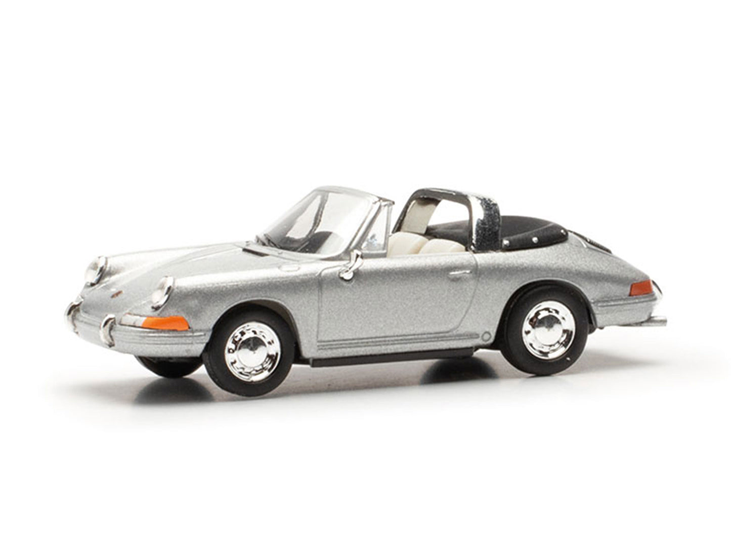 Herpa Porsche 911 Targa Silver Metallic HO Gauge HA033732-004