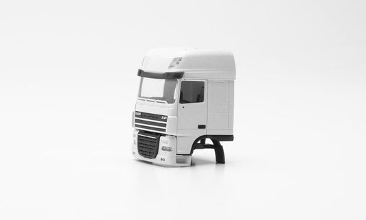 Herpa DAF 105 SSC Cab (2) HA082679 HO Gauge