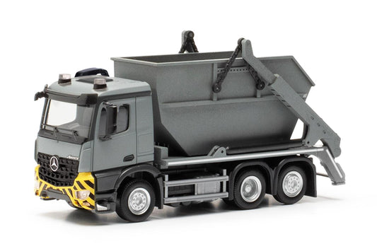 Herpa MB Arocs AK16 Skip Loader Grey/Yellow HO Gauge 317863