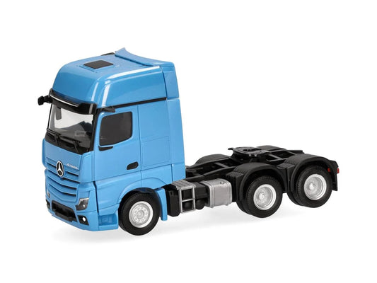 Herpa MB Actros L Gigaspace 3 Axle 6x4 Rigid Tractor Light Blue HA317917-002