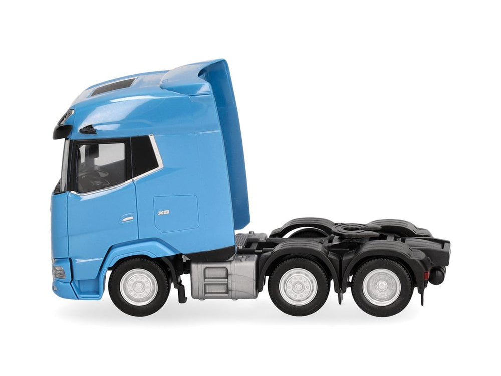 Herpa DAF XG 3 Axle Rigid Tractor Light Blue HA318983-002 HO Gauge