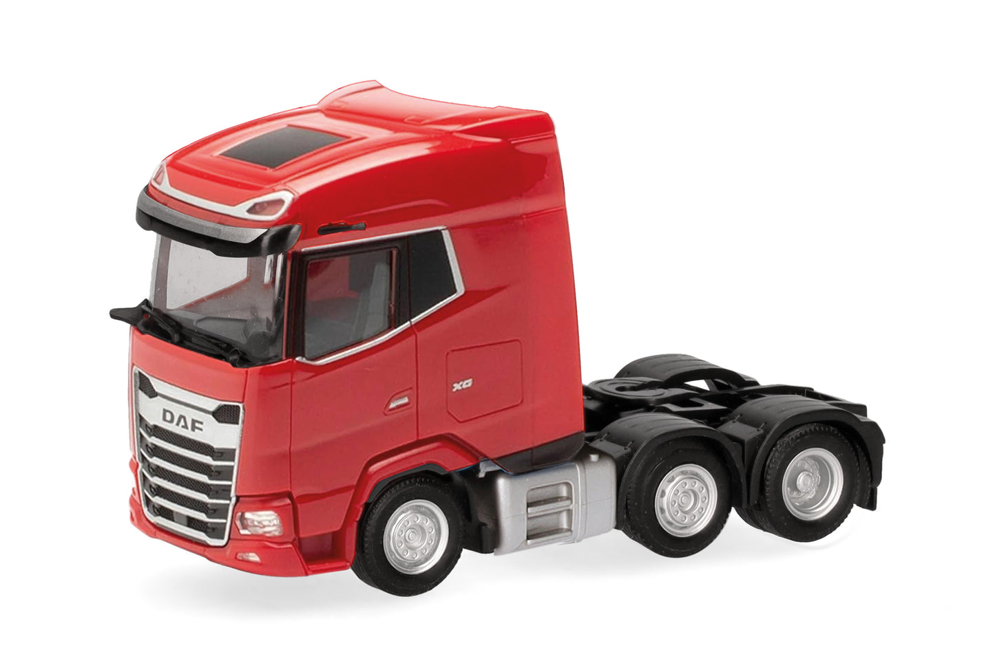 Herpa DAF XG 3 Axle (6x2) Rigid Tractor Traffic Red HA318983 HO Gauge