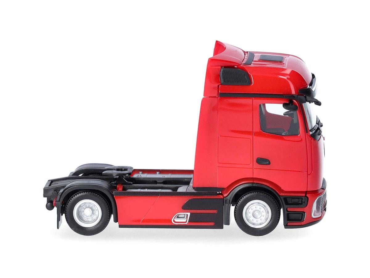 Herpa MB Actros L ProCabin Bigspace 2 Axle Rigid Tractor Red HA320207 HO Gauge