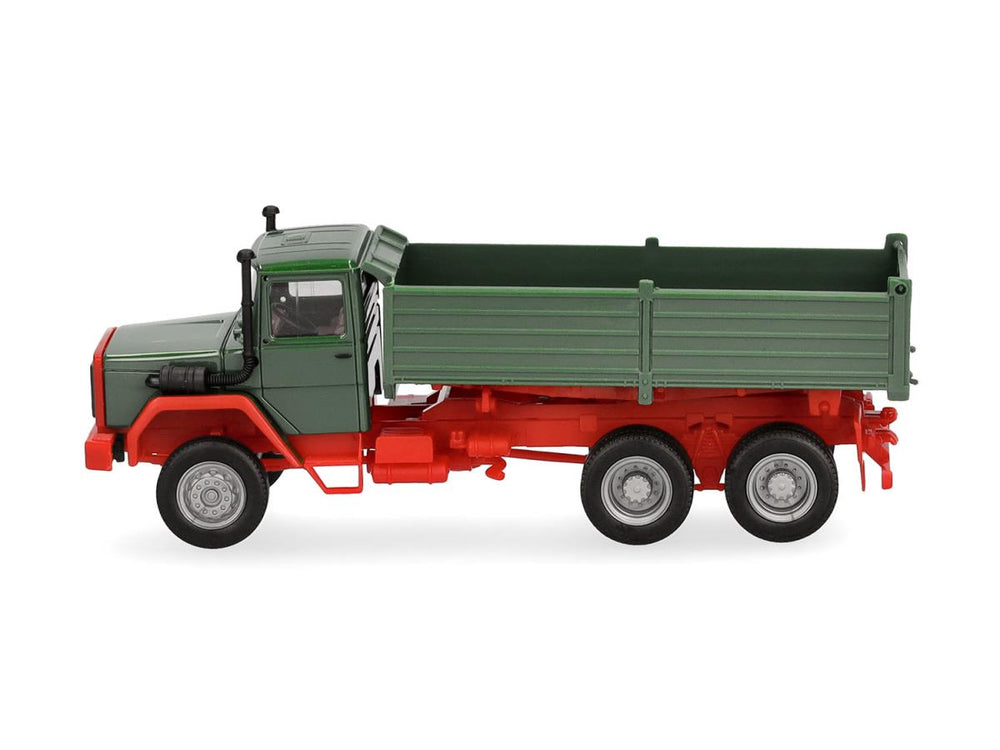 Herpa Basic Iveco Hauber Dump Truck Green HA320276 HO Gauge