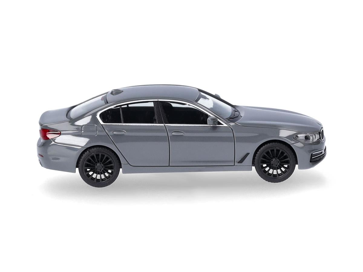 Herpa BMW 5 Series Limousine Narde Grey HA420372-003 HO Gauge