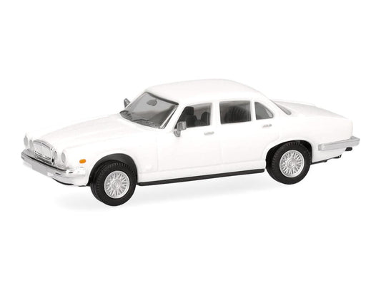 Herpa Jaguar XJ Series III White HA420587-002 HO Gauge