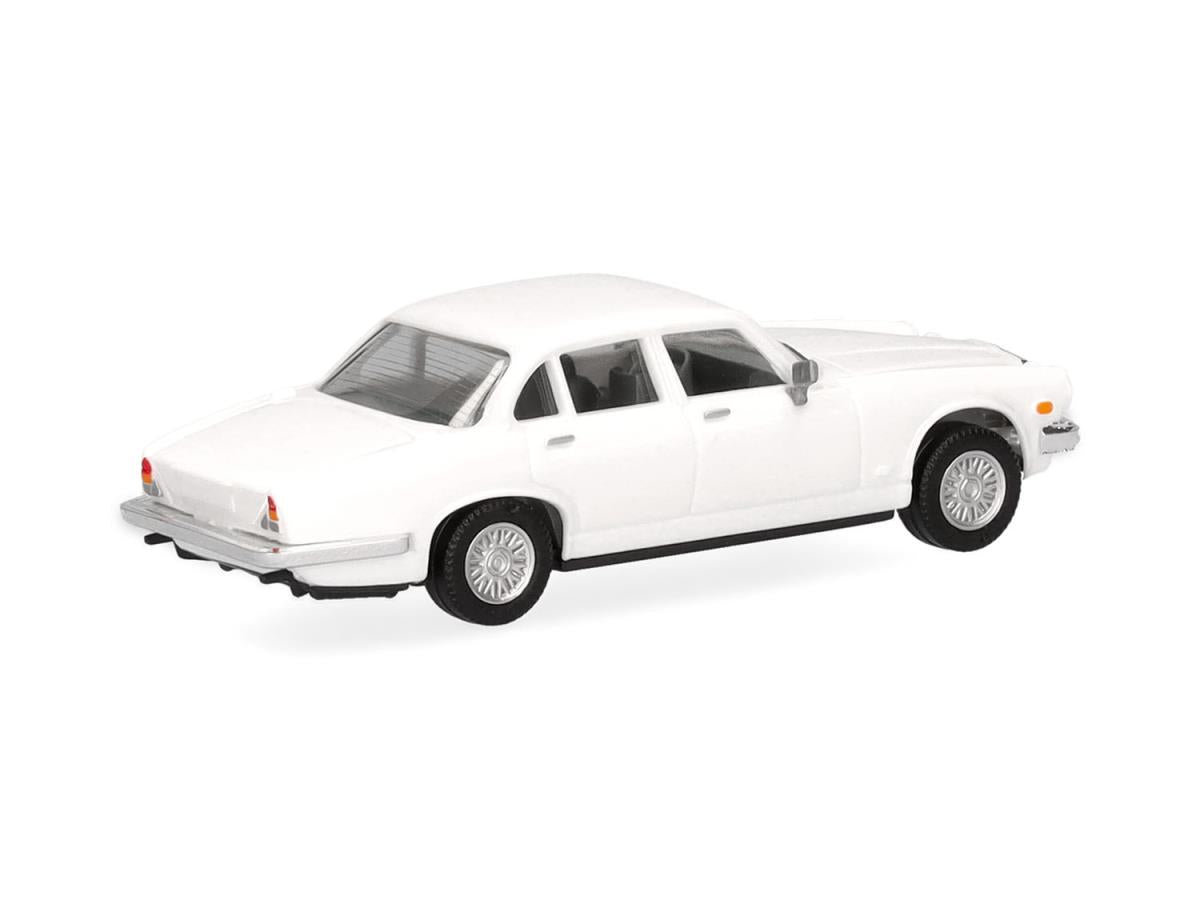 Herpa Jaguar XJ Series III White HA420587-002 HO Gauge