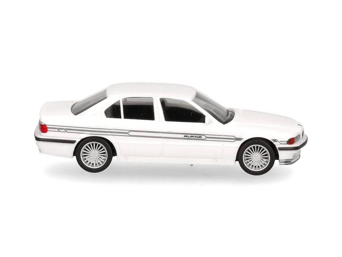 Herpa BMW Alpina B12 5.7 White HA421201 HO Gauge
