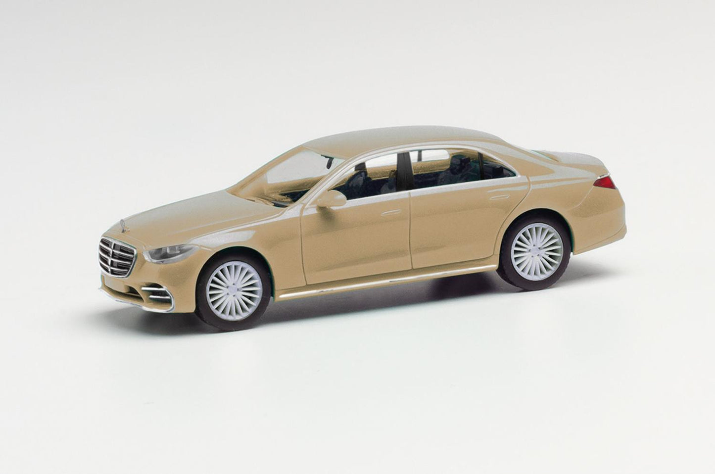 Herpa MB S-Class Metallic Kalahari Gold HA430869-002 HO Gauge