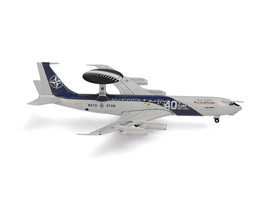 Herpa Boeing E-3A Sentry NATO 40th Anniversary LX-N90450 HA537537 1:500