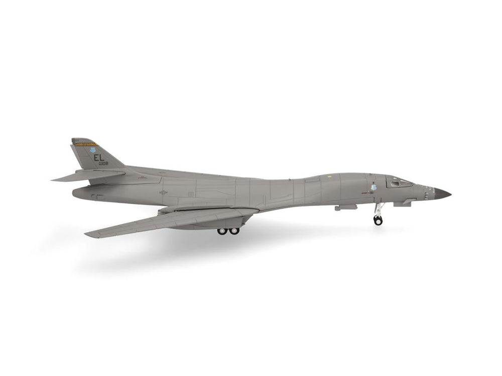 Herpa Wings Rockwell B-1B Lancer US Air Force 86-0108 (1:200) HA573658 1:200