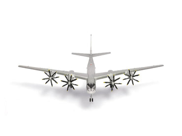 Herpa Wings Tupolev TU-95MS Soviet Air Forces SSR-47red (1:200) HA573832 1:200