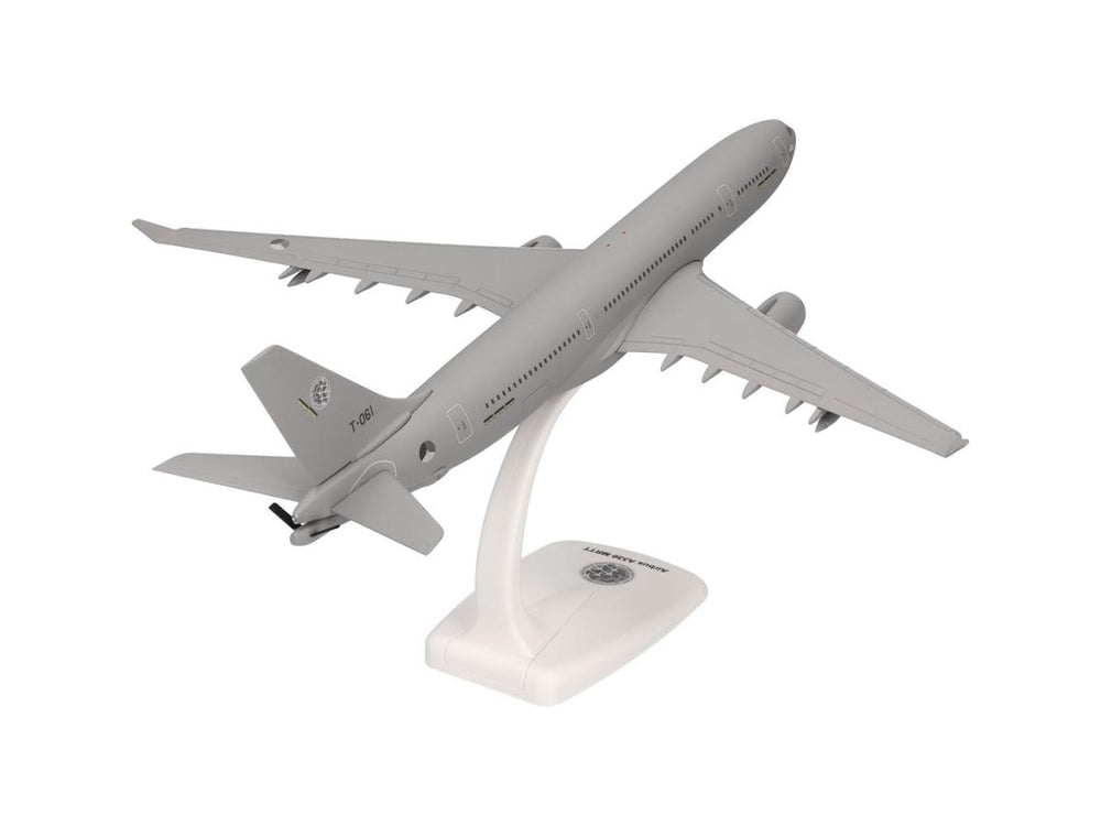 Herpa Wings Snapfit Airbus A330 MRTT NATO Eindhoven Air Base (1:200) HA614573