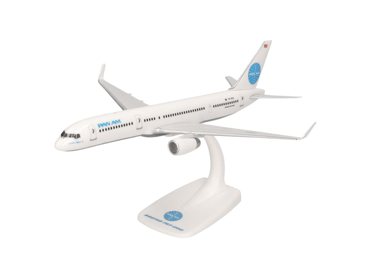 Herpa Wings Snapfit Boeing 757-200 Pan Am TF-FIC (1:200) HA614603 1:200
