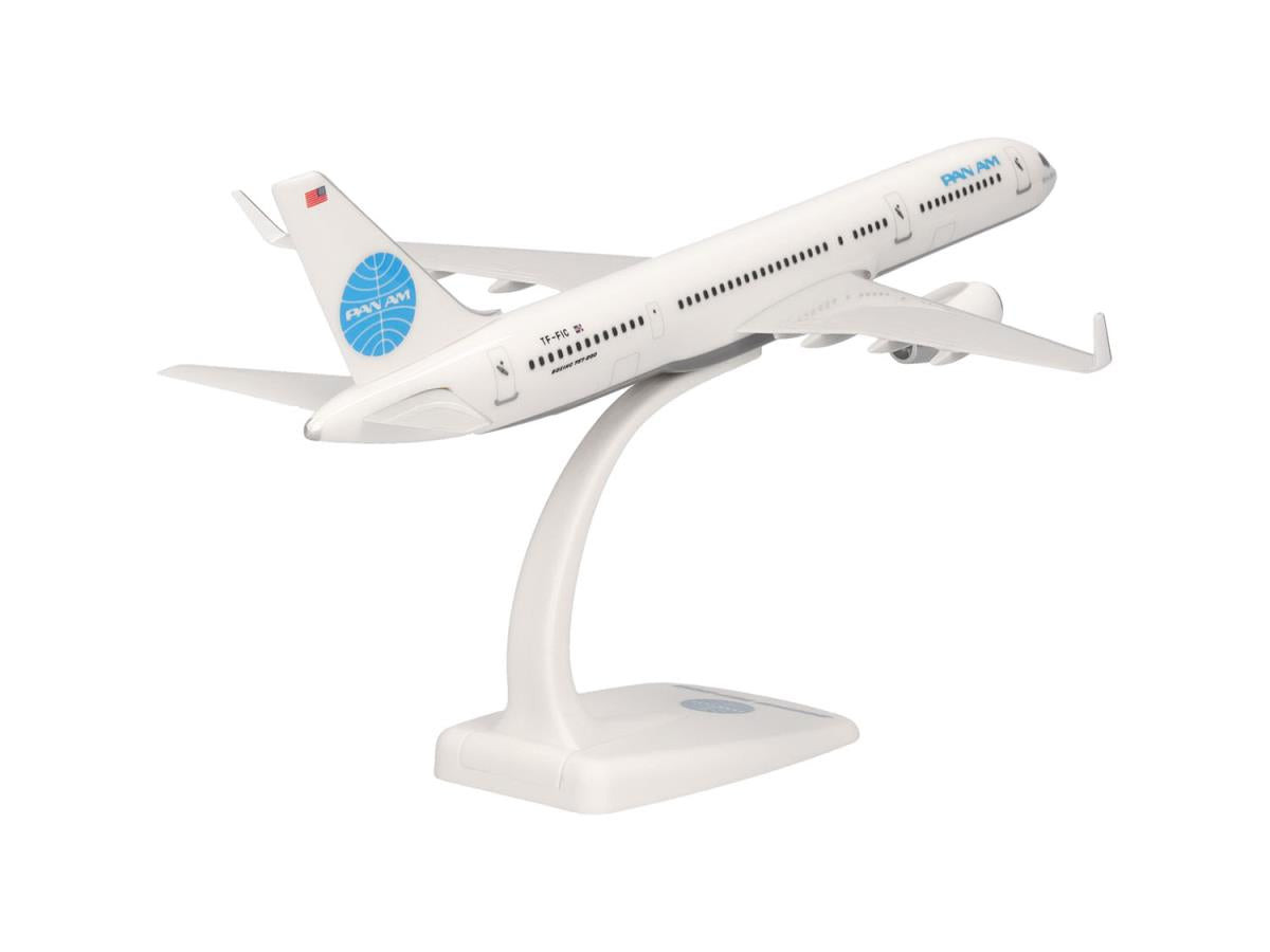 Herpa Wings Snapfit Boeing 757-200 Pan Am TF-FIC (1:200) HA614603 1:200
