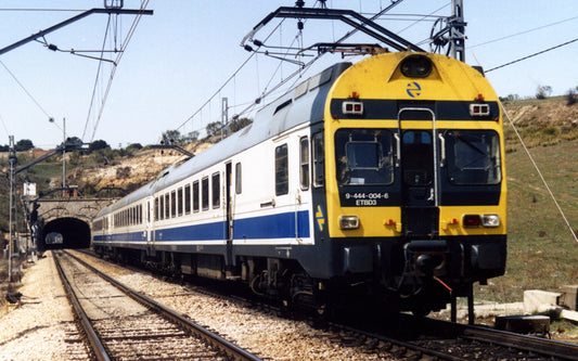 Electrotren RENFE 444 Blue/White 3 Car EMU V (DCC-Sound) HO Gauge HE2022S