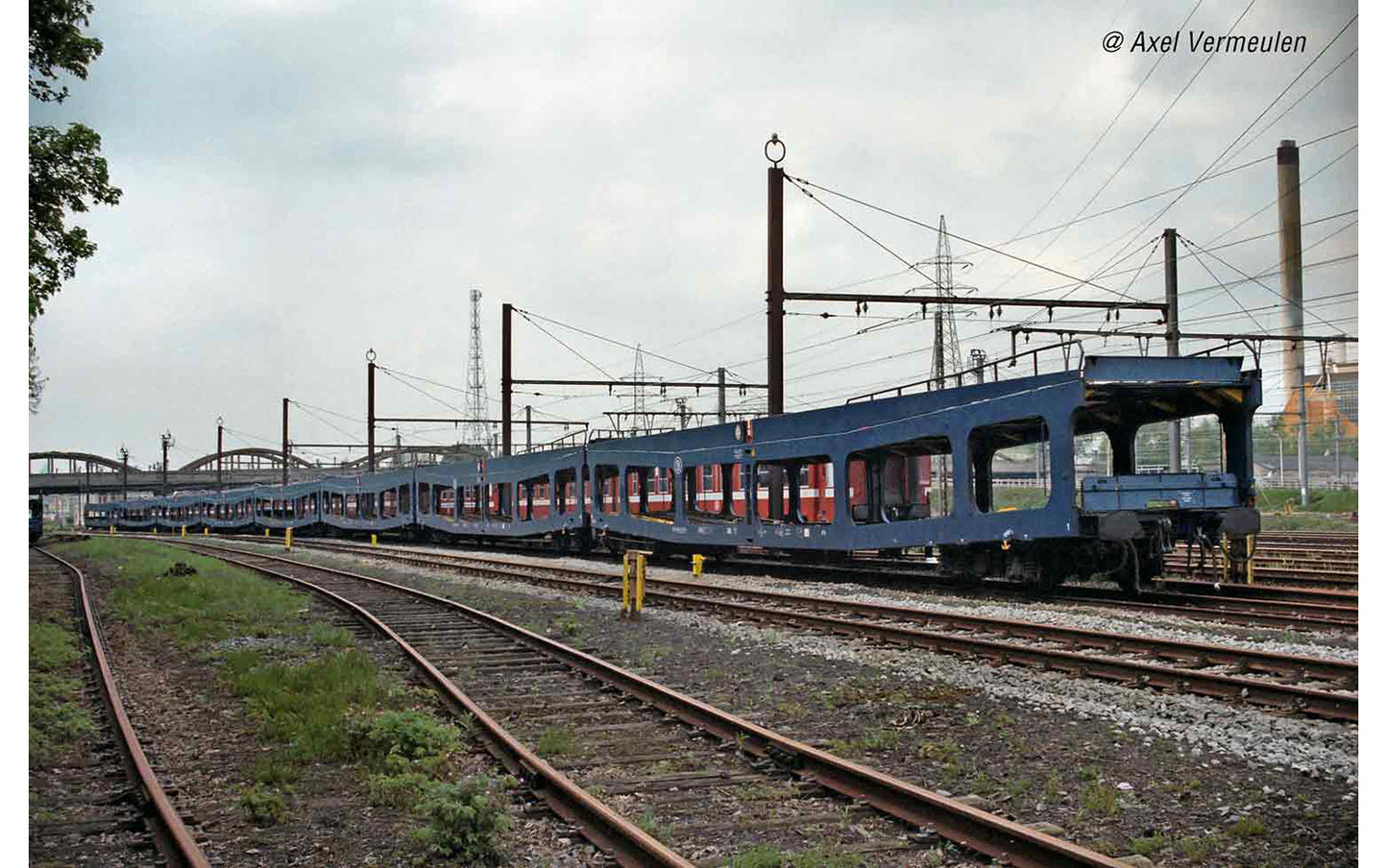 Arnold HIN4349  SNCB DD DEV 66 Blue Car Transporter Set (2) N Gauge