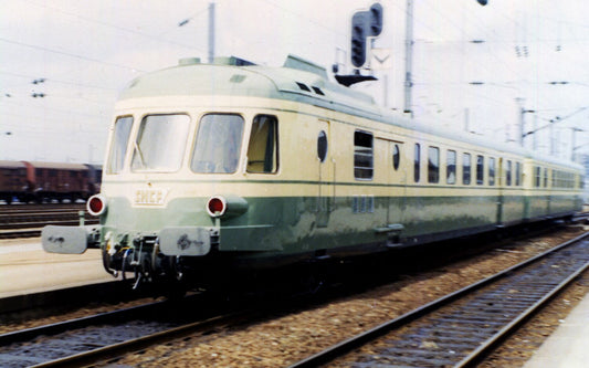 Jouef SNCF RGP 1 Diesel Railcar & Trailer IV HO Gauge HJ2462