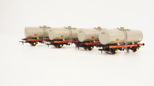 Heljan 35t A Tank Wagon Set (4) Esso Later Grey/Red HN1157 OO Gauge