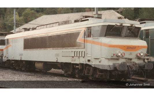 Arnold HN2588S SNCF, electric locomotive CC 6512 in beton livery, ep. IV, with DCC sound decoder N Gauge