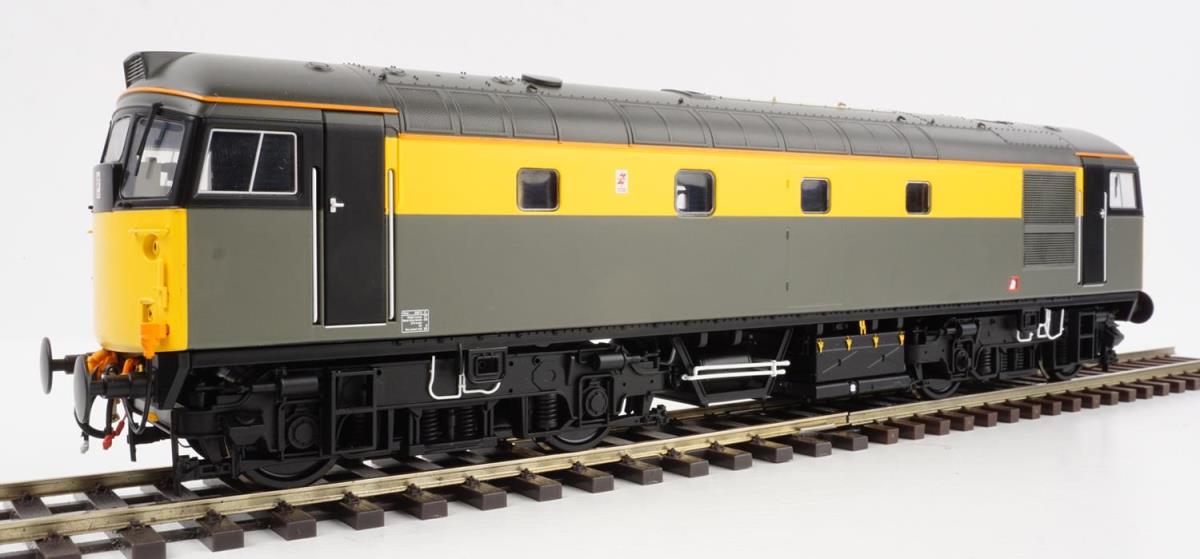 Heljan Class 26 Unnumbered BR Civil Engineers Grey/Yellow O Gauge Diesel Model Train HN2682