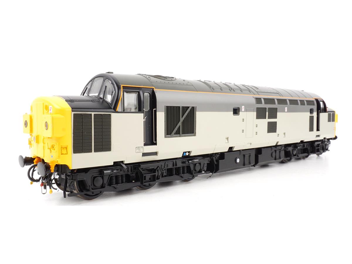 Heljan 3725  Class 37/0 BR Triple Grey O Gauge