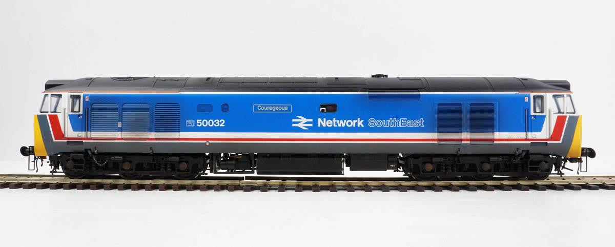 Heljan HN4038 Class 50 032 'Courageous' Network SouthEast Weathered O Gauge Diesel Loco