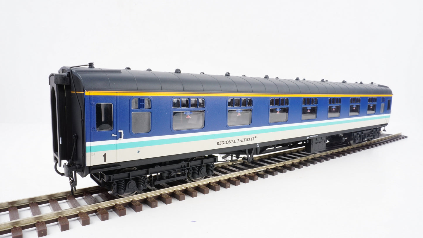 Heljan Mk1 FK Regional Railways B4 Bogies O Gauge Coach HN4935