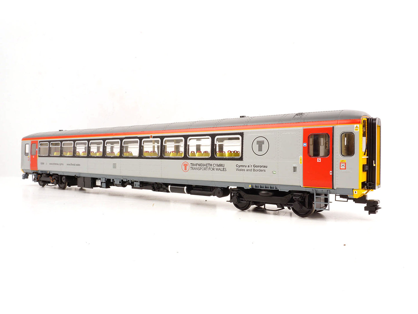 Heljan Class 153 906 Transport for Wales HN53271 O Gauge