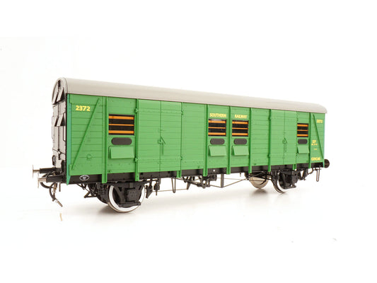 Heljan CCT 2372 Southern Railway (Even Planks) HN9170 O Gauge
