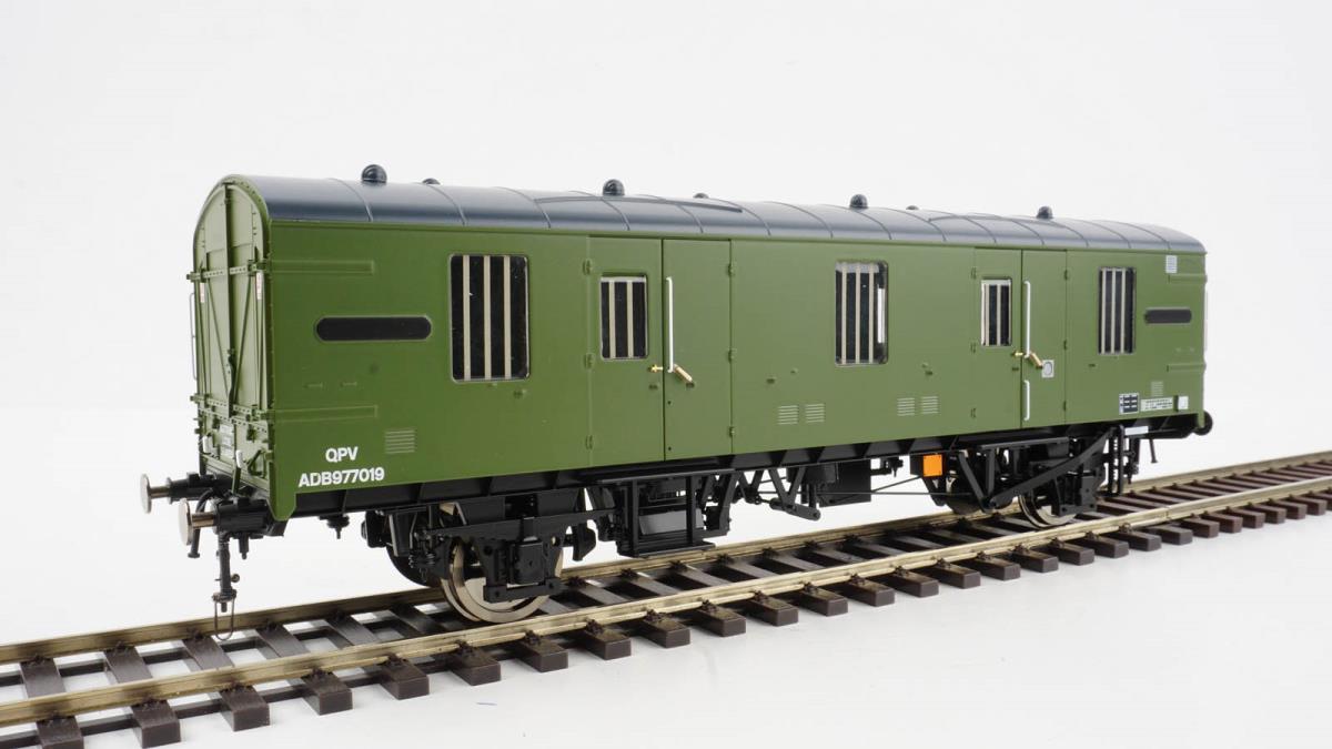 Heljan 9405 Mk1 CCT BR Departmental Olive Green O Gauge