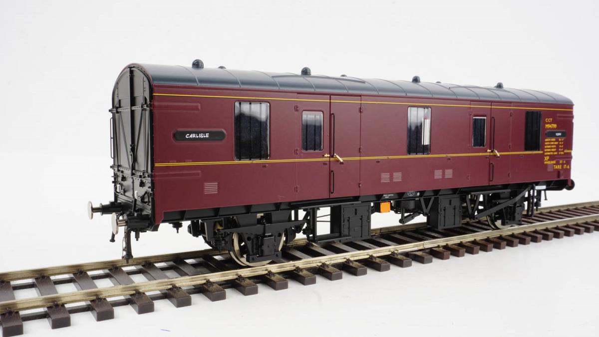 Heljan 9406  Mk1 CCT M94799 BR Lined Maroon Weathered O Gauge