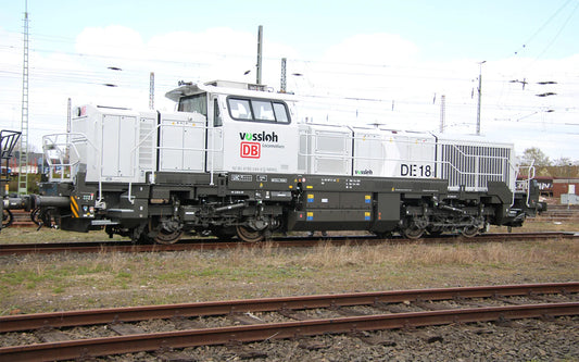 Rivarossi HR2920S DB/NordRail, Vossloh DE 18 diesel locomotive, grey livery, with DCC sound decoder HO Gauge