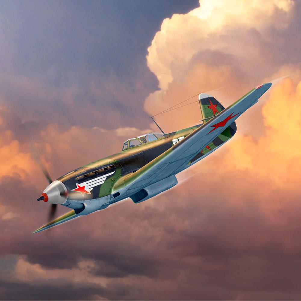 ICM 32090 Yakovlev Yak-9T WWII Soviet Fighter Plane 1:32 Model Kit