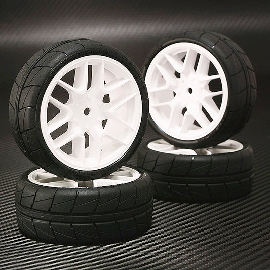Sweep Hankook Tread 32Deg 24mm Glued TC Tyres 12Spoke Carpet SSF-32CWPG