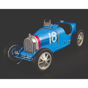 Italeri 4710  Bugatti Type 35B 1:12 Car Model Kit