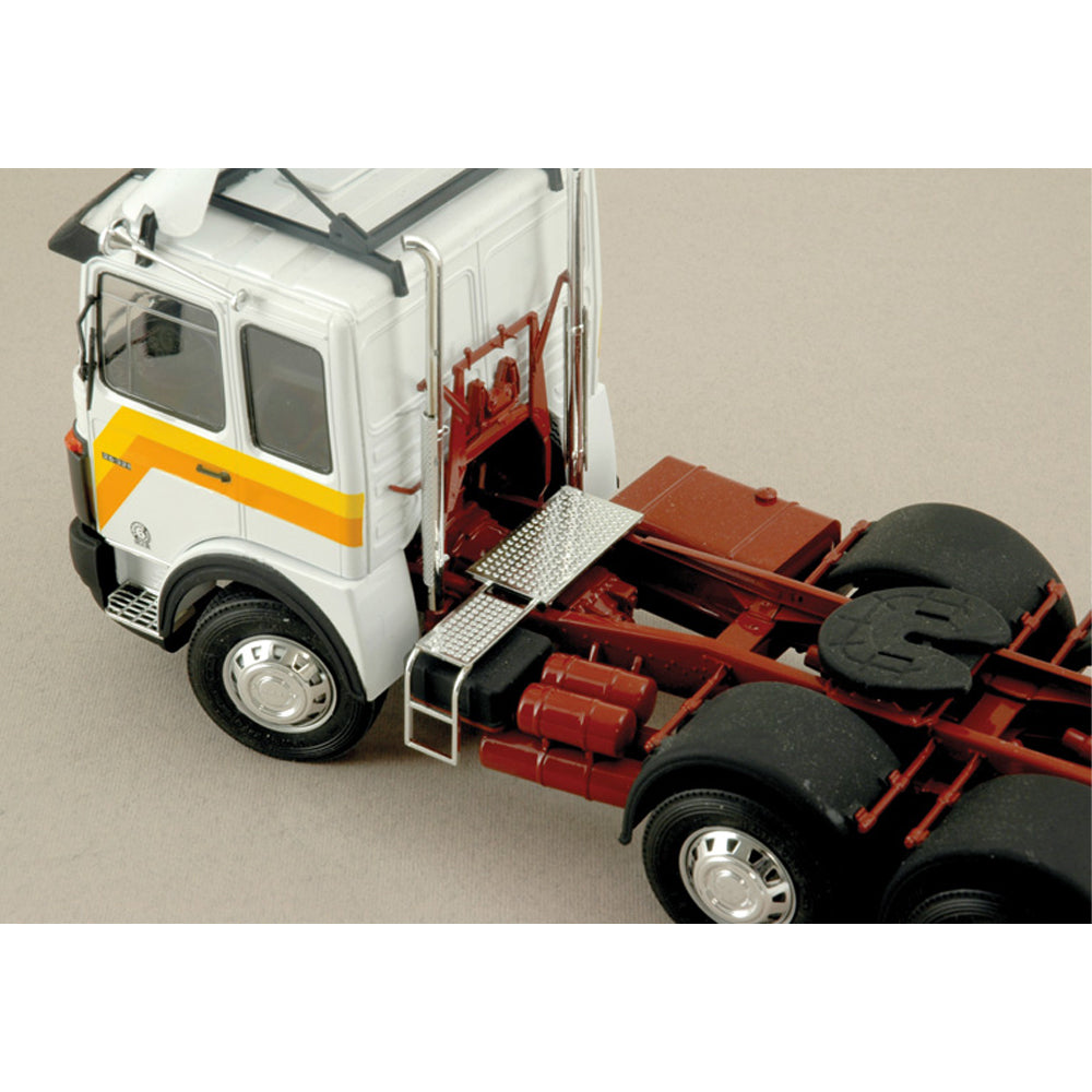 Italeri 756 MAN 26.321 Formel Six 1:24  Truck Model Kit