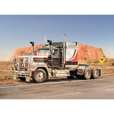 Italeri Black Thunder Australian Truck 1:24 Model Kit 90727