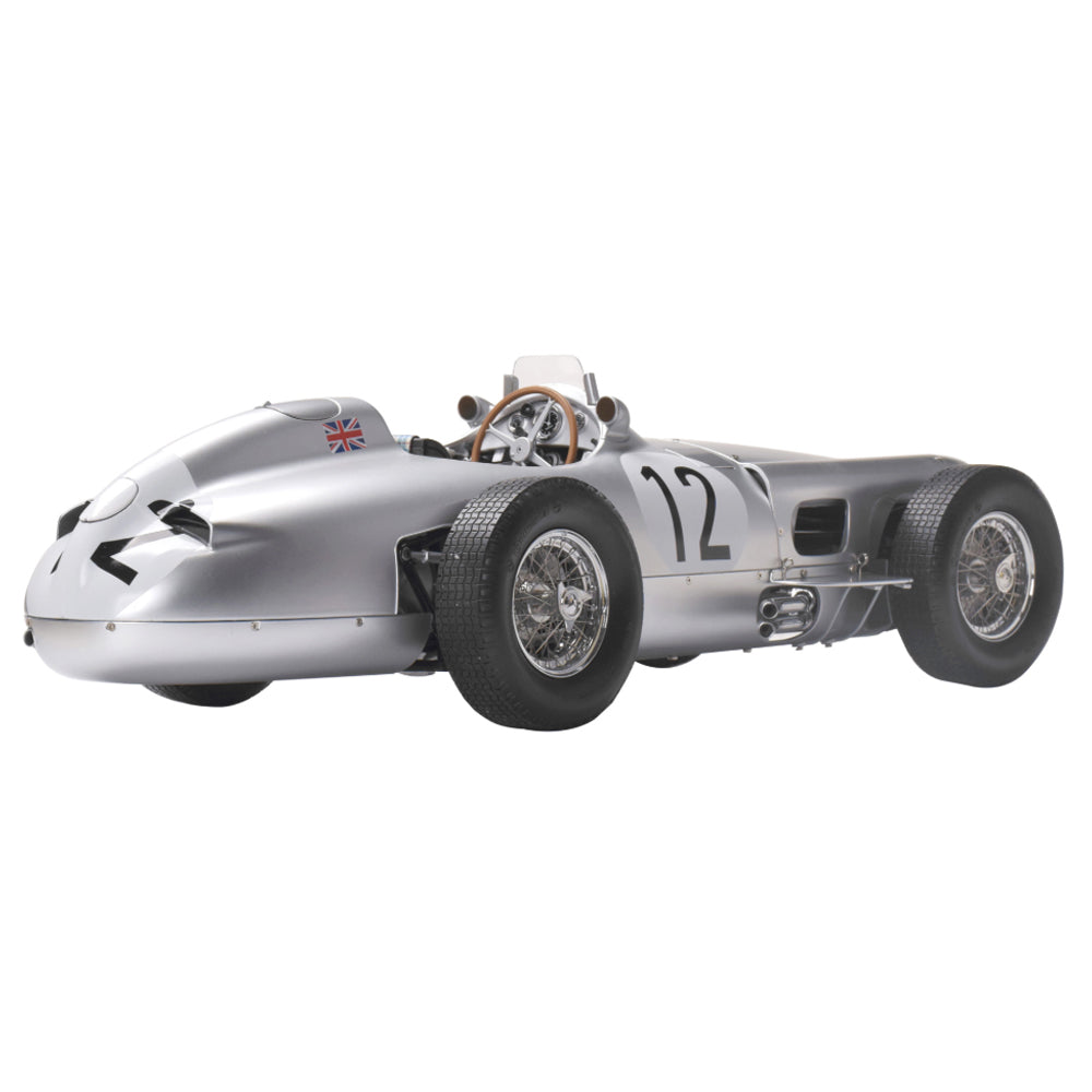 IXO Mercedes-Benz W196 R Stirling Moss #12 1:8 Metal Model Kit