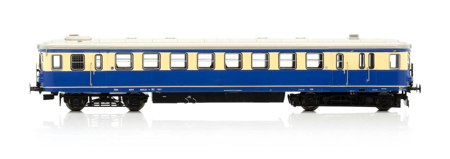 Jagerndorfer OBB Rh5044.017 Diesel Railcar IV (DCC-Sound) JC23052 HO Gauge