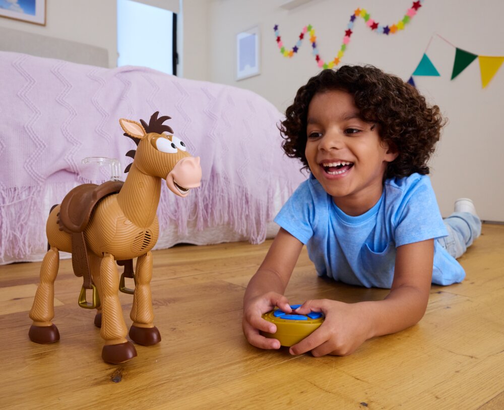 Disney and Pixar Toy Story 5: Giddy-Up Bullseye RC Figure Age 3+ Mattel JKV52