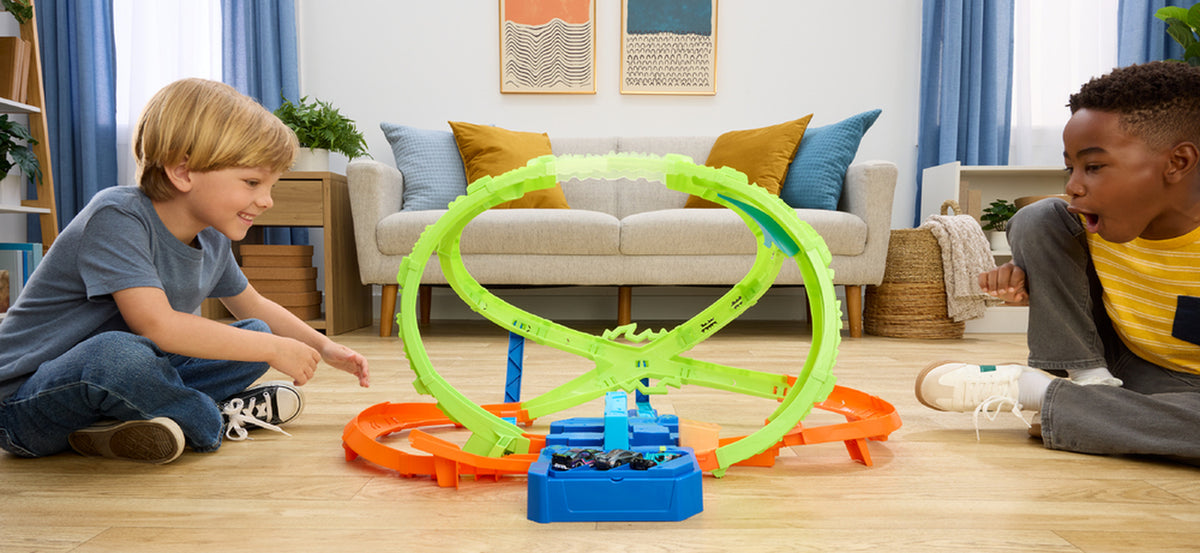 Hot Wheels Stunt Tracks Hypersphere Crash Playset Age 5+ Mattel JMG48