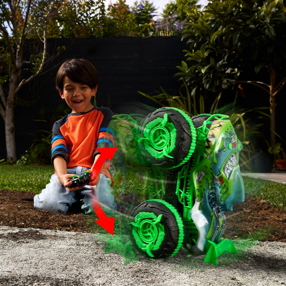 Hot Wheels Monster Trucks 1:15 Mutant Chaos Great Bite RC
