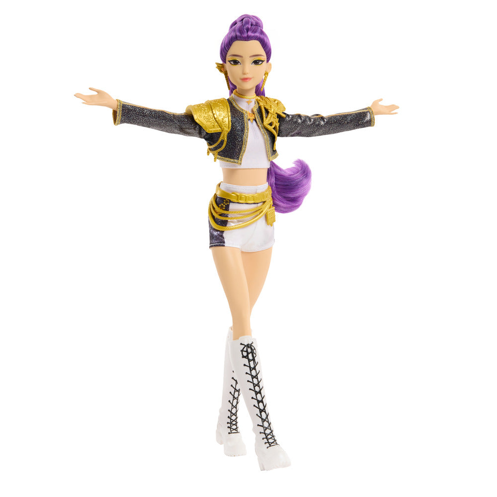 KPop Demon Hunters HUNTR/X Rumi Golden Singing Doll Age 4+ Mattel JRN40