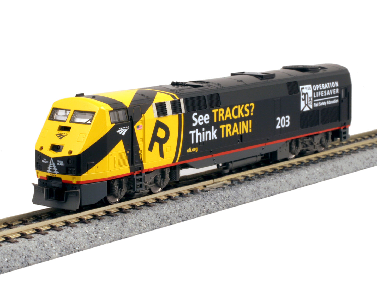 Kato 176-6039  P42 Loco Amtrak 203 Operation Life Saver N Gauge
