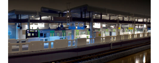Kato 23-160 Suburban Station Island Platform DX Set (Pre-Built) N Gauge