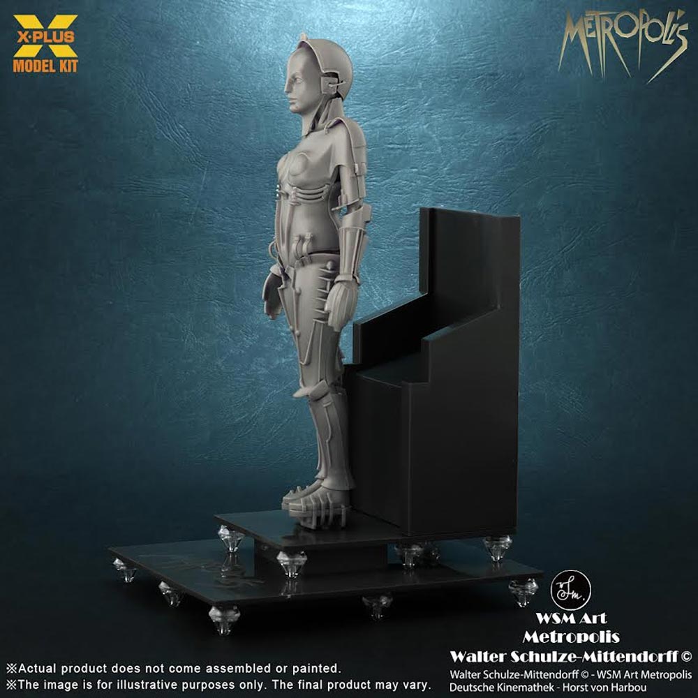 X-Plus Metropolis Maschinenmensch Maria Silver Screen Edition 1:8 Model Kit