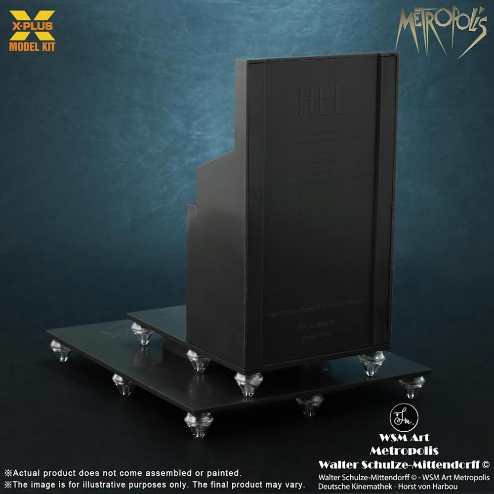 X-Plus Metropolis Maschinenmensch Maria Silver Screen Edition 1:8 Model Kit