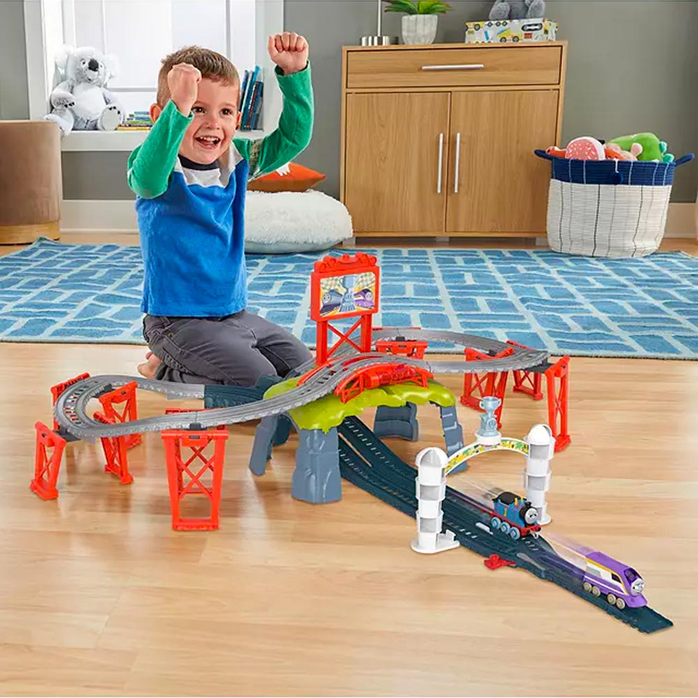 Fisher-Price Thomas & Friends Motorized Race for the Sodor Cup Train Set 8003