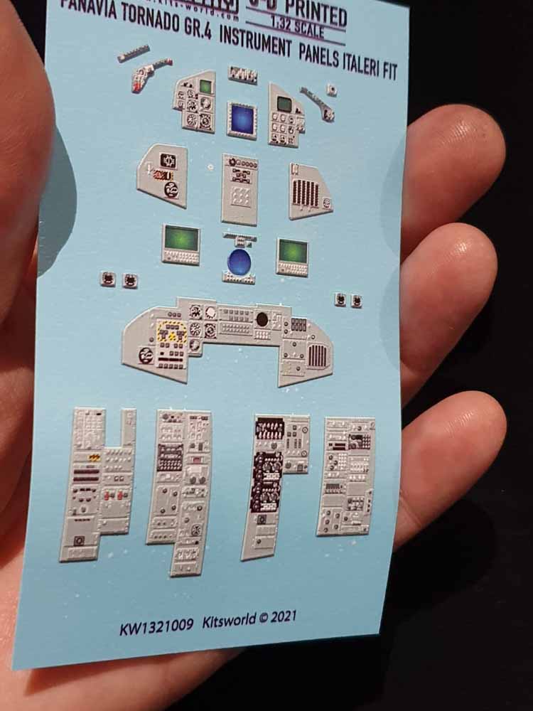 Kits World 3D1321009 3D Printed Decal 1:32 Panavia Tornado GR.4. 3D Full colour